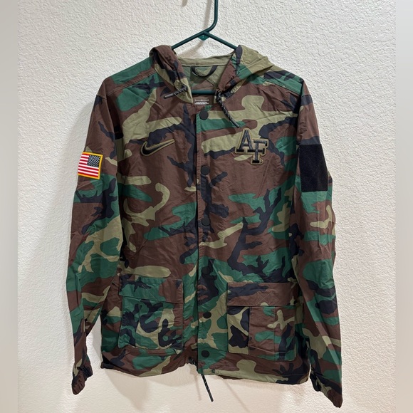 Nike Air Force Button Up/Down - Picture 1 of 3